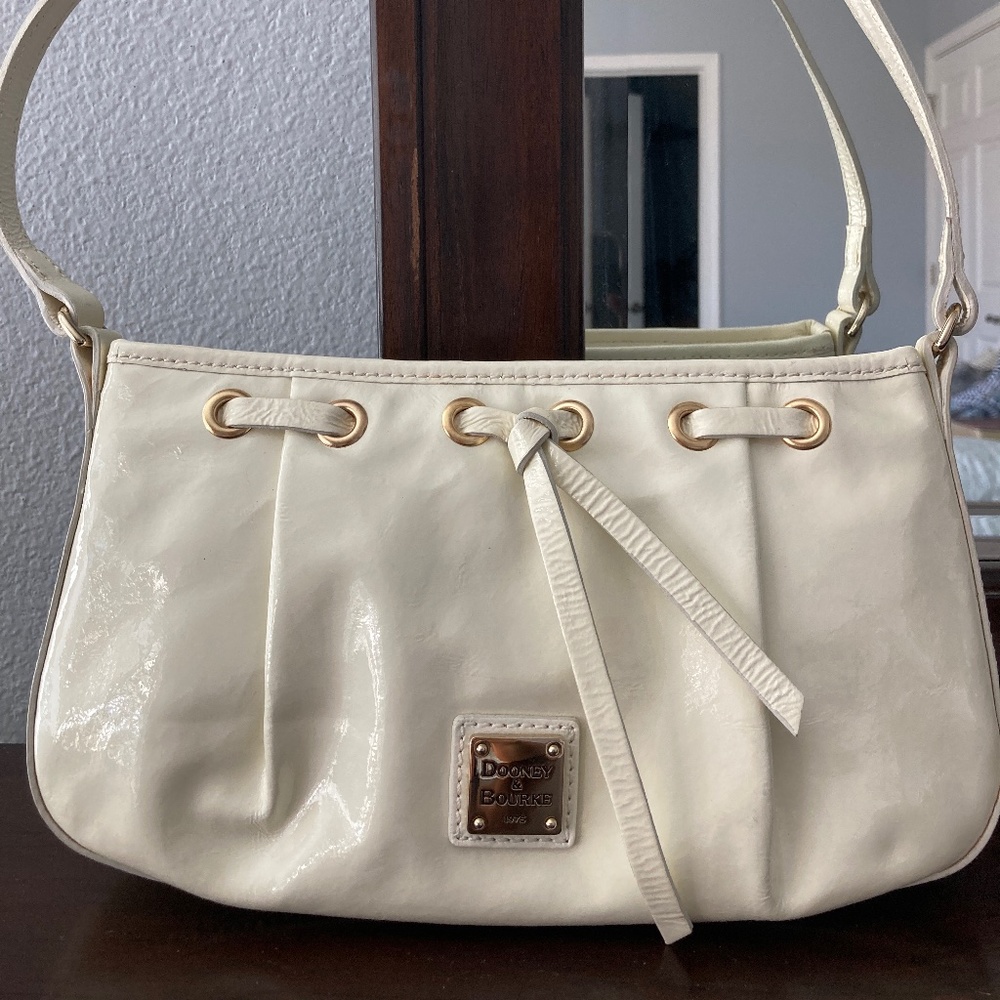 Dooney & Bourke Handbag